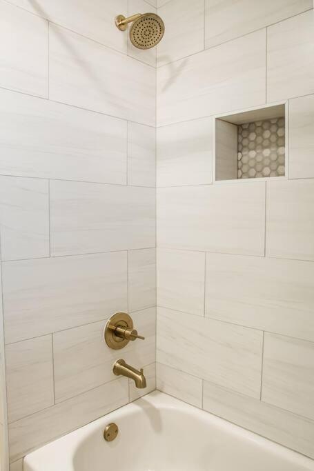 Roomy Home 5 Mins From Attractions Galveston Exterior foto